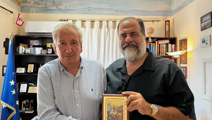 Ο Νικόλαος Πατέρας αναλαμβάνει την πλήρη ανακαίνιση του Αγ. Νικολάου στη νήσο Οινούσσες