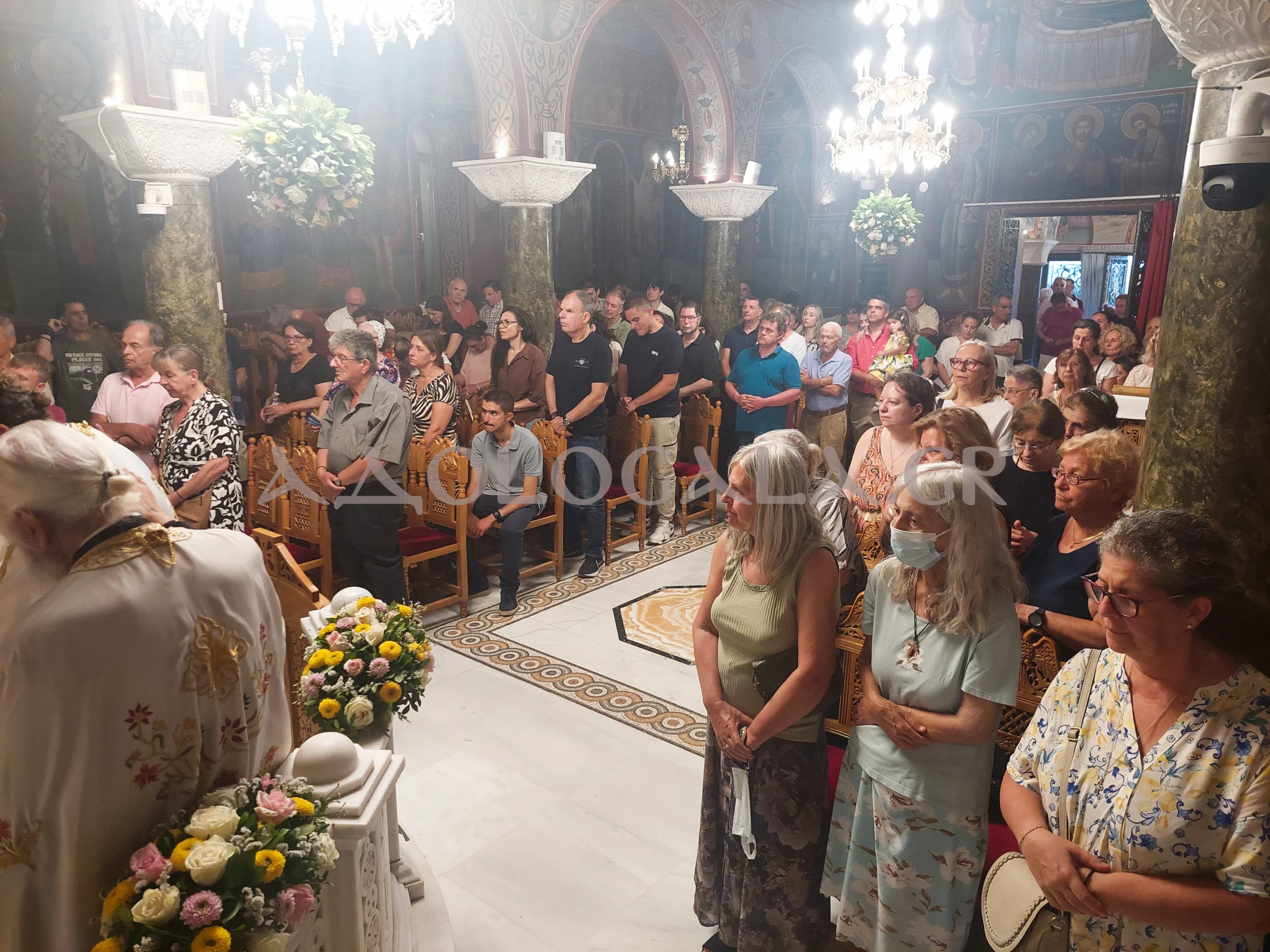 Ιερά Λιτάνευση της Εικόνας του Αγίου Παντελεήμονος στη Γλυφάδα (Φωτορεπορτάζ)