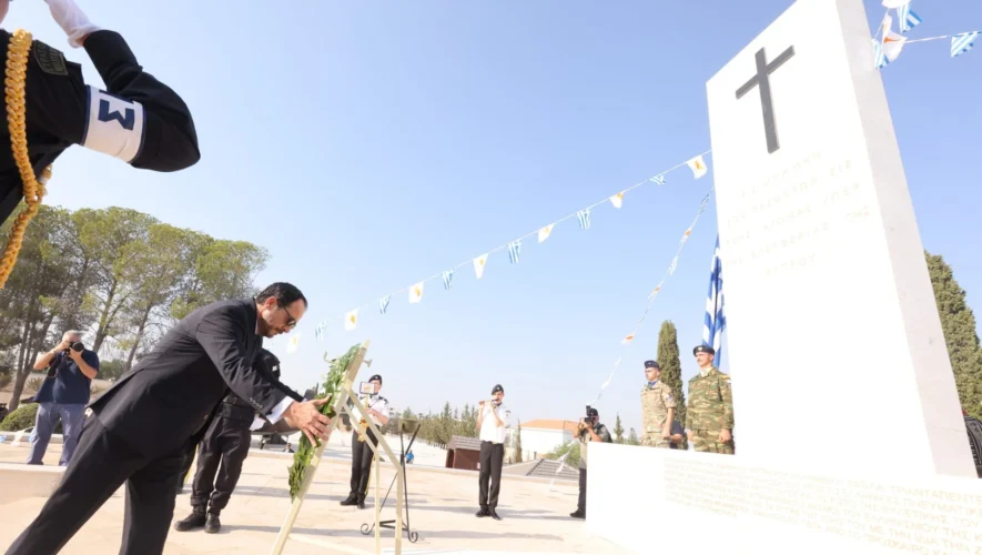 Ο ΠτΔ στην Επιμνημόσυνη δέηση υπέρ των πεσόντων Αξιωματικών και Οπλιτών κατά την τουρκική εισβολή του 1974