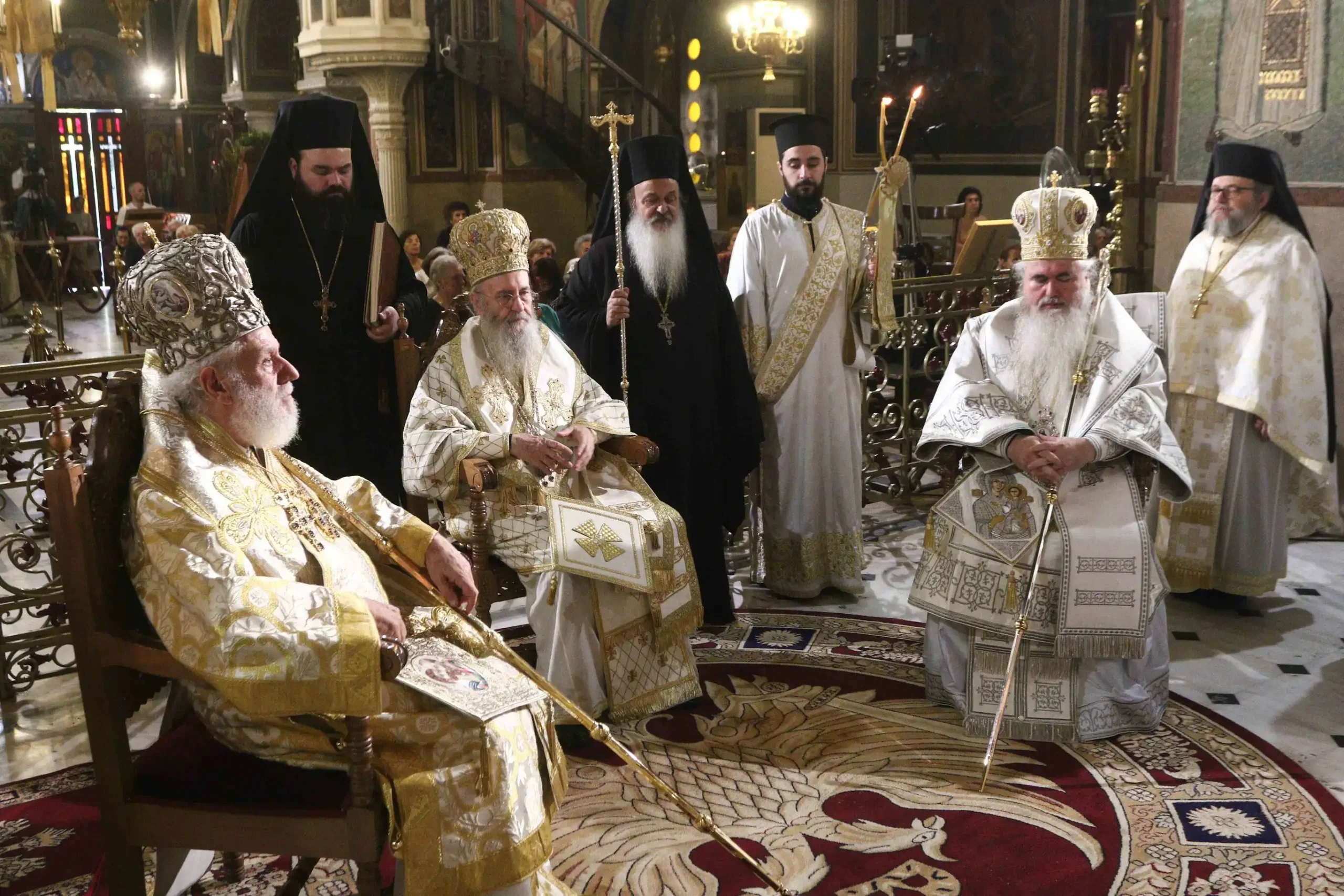 Με την δέουσα εκκλησιαστική λαμπρότητα εόρτασε η Εκκλησία της Ελλάδος την ιερά μνήμη του Ιδρυτή της Αποστόλου των Εθνών Παύλου