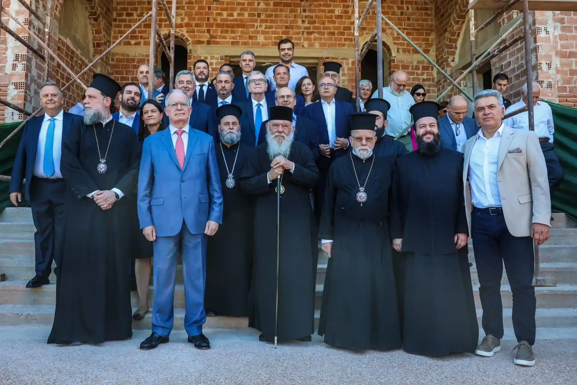 Στο υπό ανέγερση Ιωνικό Κέντρο της Ι.Μ. Νέας Ιωνίας ο Πρόεδρος Κ. Τασούλας Στο υπό ανέγερση Ιωνικό Κέντρο της Ι.Μ. Νέας Ιωνίας ο Πρόεδρος Κ. Τασούλας