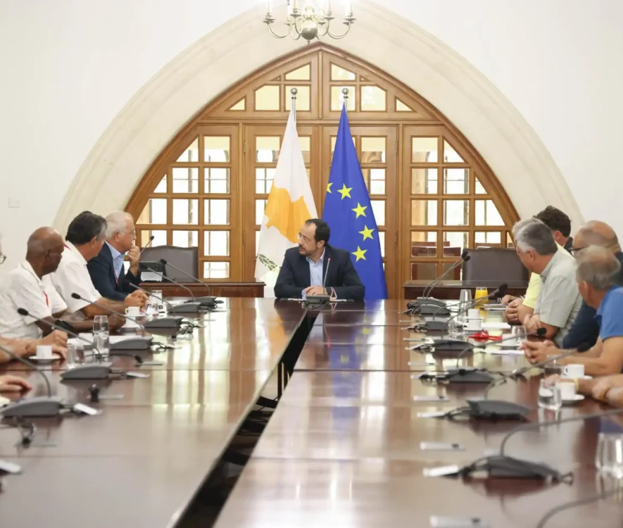 Ο Πρόεδρος της Δημοκρατίας δέχθηκε αντιπροσωπία του T/K πατριωτικού κινήματος , turkish-citizens-cyprus-news-world-adologala.gr-