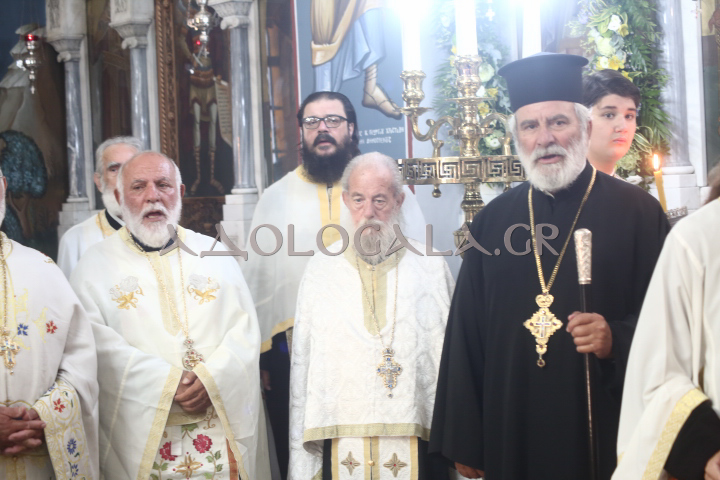 Η Ιερά Λιτάνευση της Εικόνας του Αγίου Αιμιλιανού στον Λόφο Σκουζέ (Φωτορεπορτάζ) 