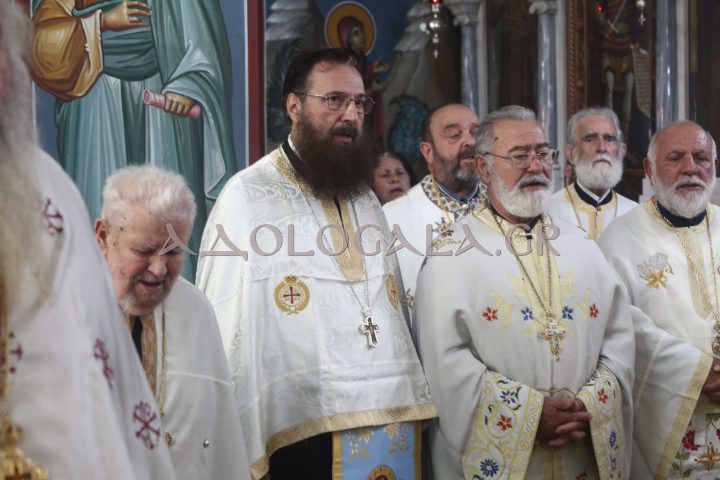 Η Ιερά Λιτάνευση της Εικόνας του Αγίου Αιμιλιανού στον Λόφο Σκουζέ (Φωτορεπορτάζ) 