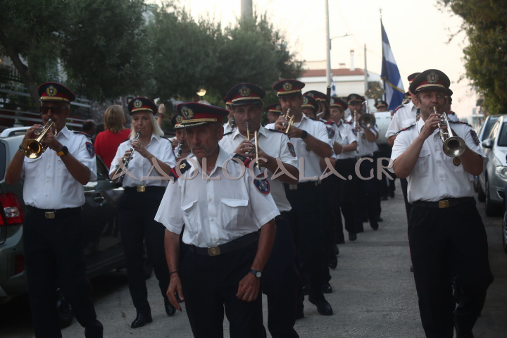 Η Ιερά Λιτάνευση της Εικόνας του Αγίου Αιμιλιανού στον Λόφο Σκουζέ (Φωτορεπορτάζ) 