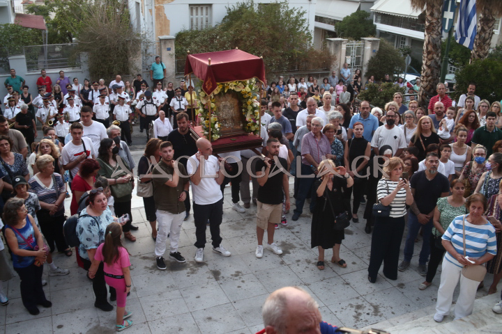 Η Ιερά Λιτάνευση της Εικόνας του Αγίου Αιμιλιανού στον Λόφο Σκουζέ (Φωτορεπορτάζ) 