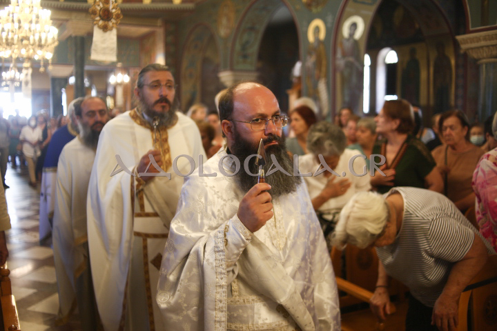 Λαμπρός ο εορτασμός της Αγίας Παρασκευής στη Νέα Σμύρνη (Φωτογραφίες)