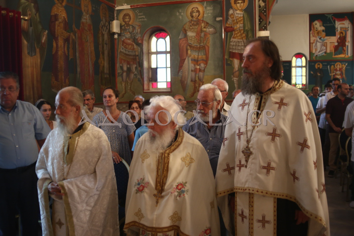 Αρχιερατικός Εσπερινός για την Κοίμηση της Αγίας Άννης στον πανηγυρίζοντα Ι.Ν. Περιβολίων Ταύρου