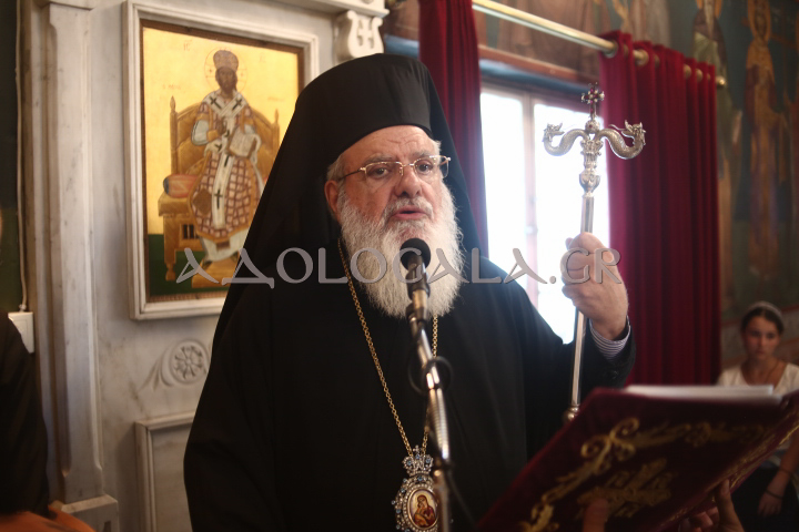 Αρχιερατικός Εσπερινός για την Κοίμηση της Αγίας Άννης στον πανηγυρίζοντα Ι.Ν. Περιβολίων Ταύρου