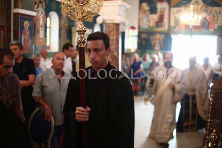 Αρχιερατικός Εσπερινός για την Κοίμηση της Αγίας Άννης στον πανηγυρίζοντα Ι.Ν. Περιβολίων Ταύρου