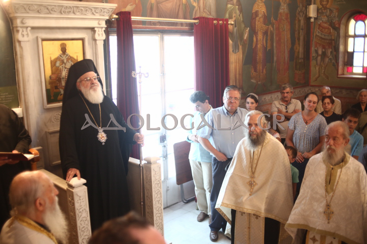 Αρχιερατικός Εσπερινός για την Κοίμηση της Αγίας Άννης στον πανηγυρίζοντα Ι.Ν. Περιβολίων Ταύρου
