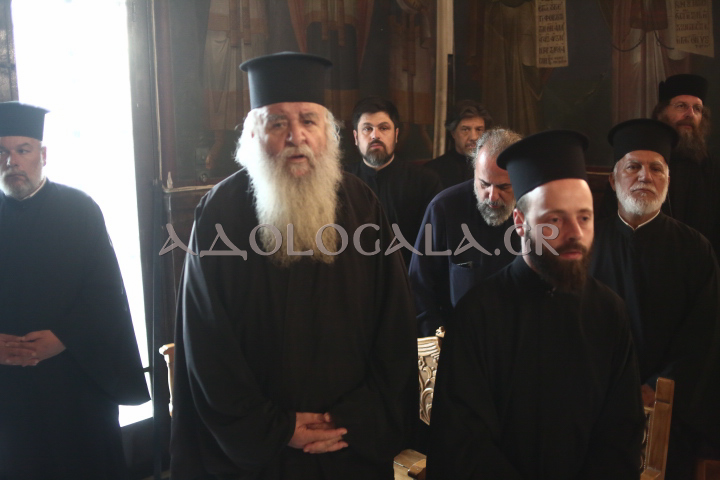 Πολυαρχιερατικός Εσπερινός Ονομαστηρίων Μητροπολίτη Ιλίου Αχαρνών και Πετρουπόλεως Αθηναγόρα στα Άνω Λιόσια 