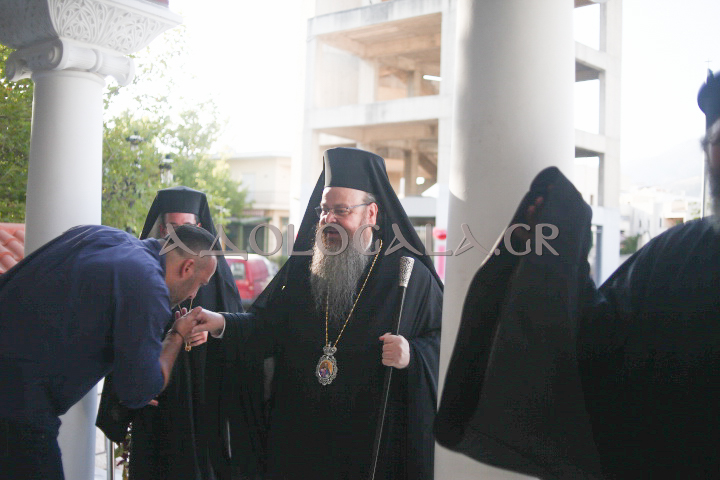Πολυαρχιερατικός Εσπερινός Ονομαστηρίων Μητροπολίτη Ιλίου Αχαρνών και Πετρουπόλεως Αθηναγόρα στα Άνω Λιόσια 