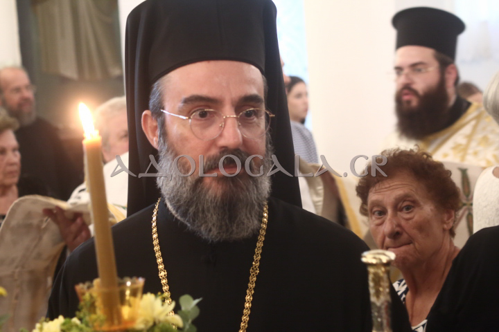 Πολυαρχιερατικός Εσπερινός Ονομαστηρίων Μητροπολίτη Ιλίου Αχαρνών και Πετρουπόλεως Αθηναγόρα στα Άνω Λιόσια 