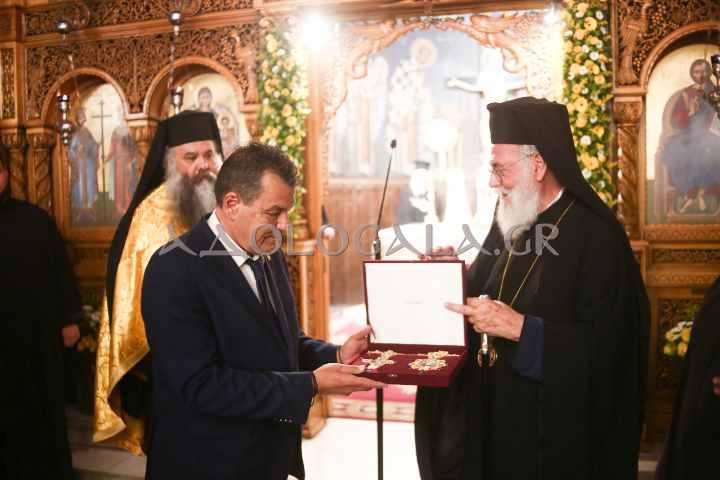 Πολυαρχιερατικός Εσπερινός Ονομαστηρίων Μητροπολίτη Ιλίου Αχαρνών και Πετρουπόλεως Αθηναγόρα στα Άνω Λιόσια 