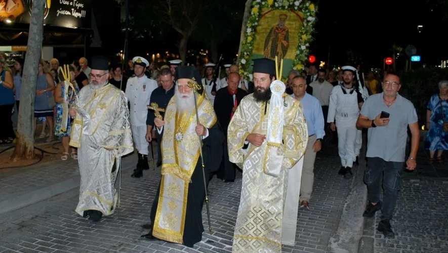 Ι.Μ. Νέας Σμύρνης: Πάνδημη η Ιερά Λιτάνευση της Εικόνας του Αγίου Αλεξάνδρου στο π. Φάληρο