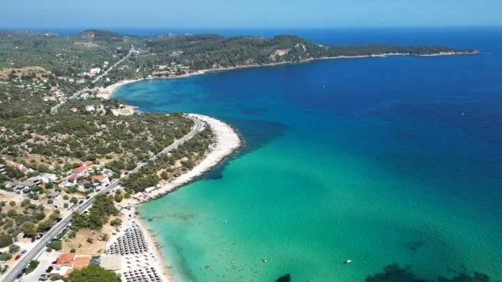 Σε τροχιά ανάκαμψης οι διακοπές των Ελλήνων