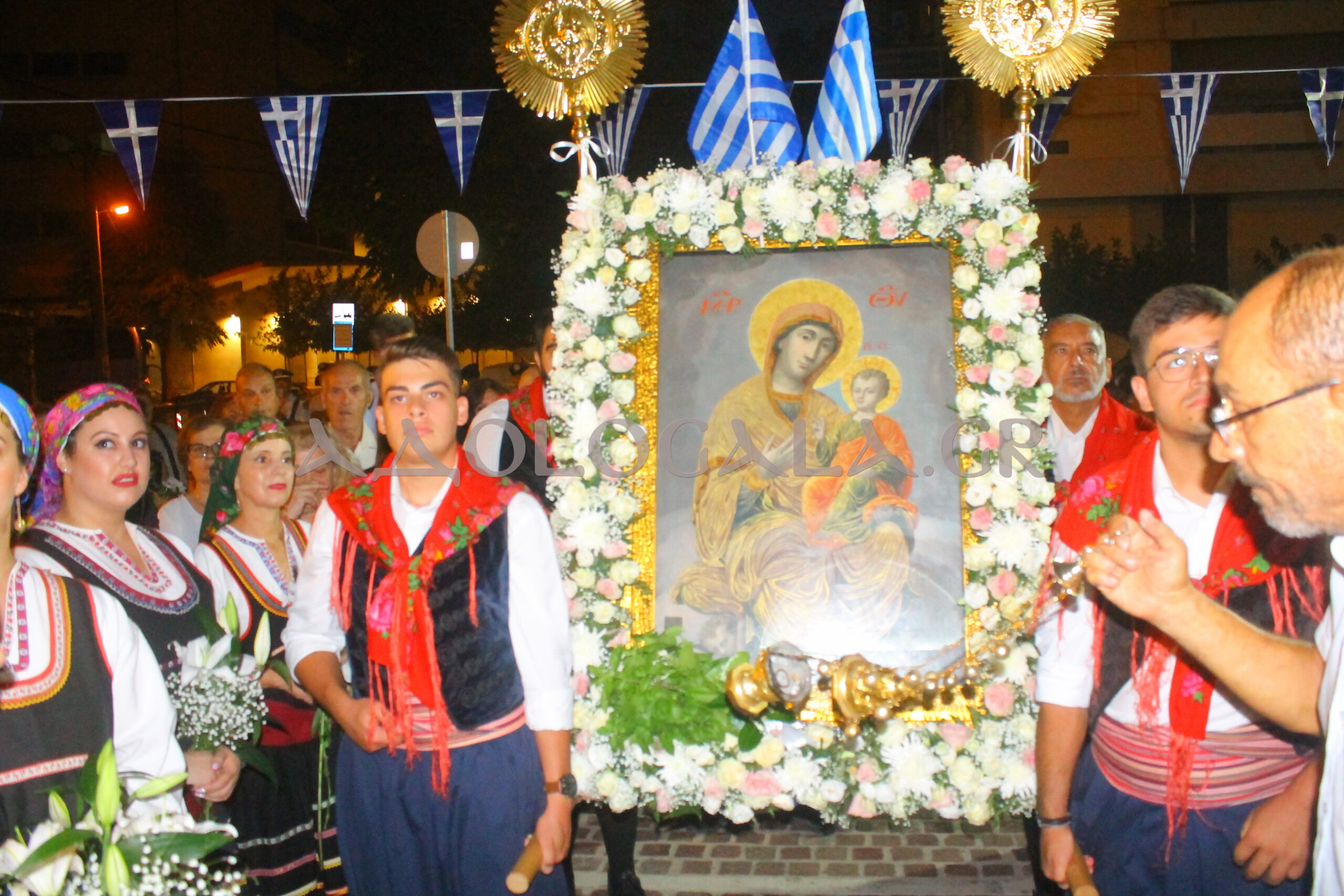 ΦΩΤΟΡΕΠΟΡΤΑΖ: Η Ιερά Λιτάνευση της Παναγίας Ταυριώτισσας στον Άγιο Γεώργιο Ταύρου