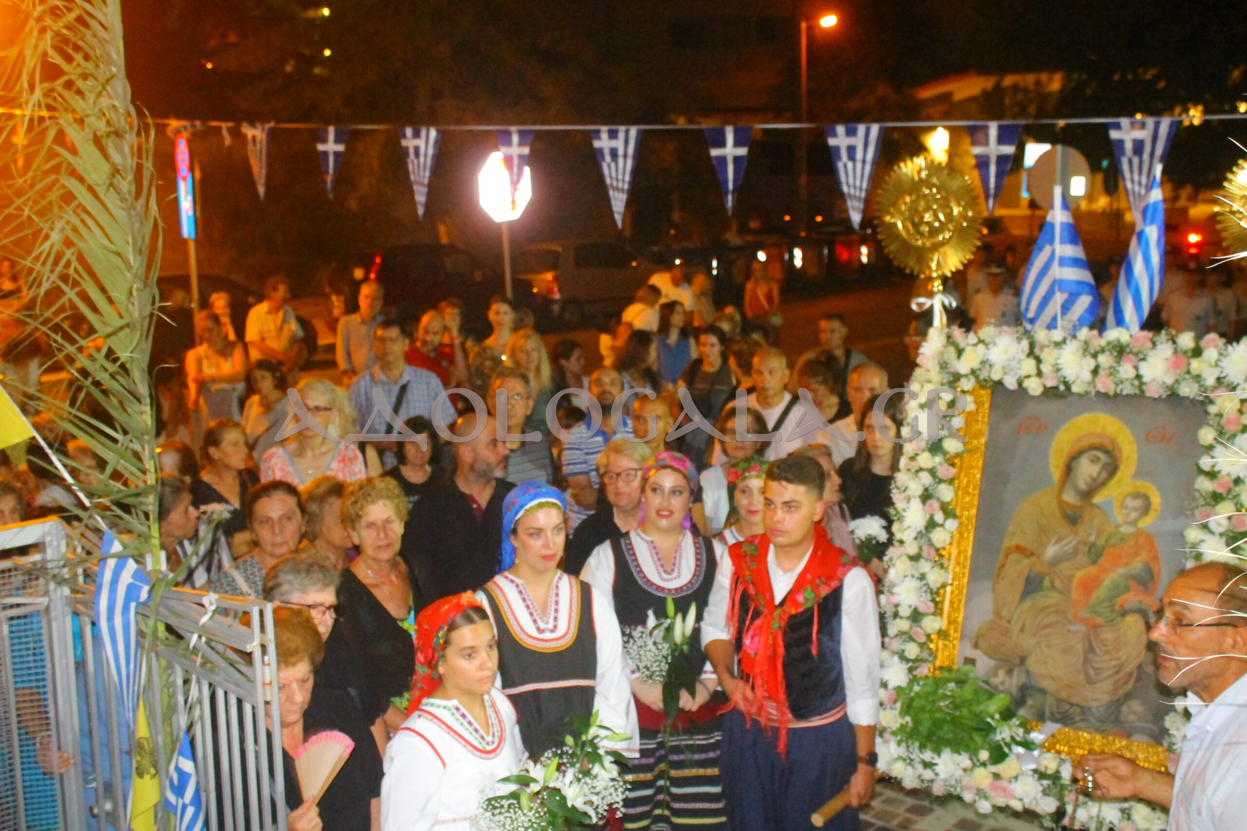 ΦΩΤΟΡΕΠΟΡΤΑΖ: Η Ιερά Λιτάνευση της Παναγίας Ταυριώτισσας στον Άγιο Γεώργιο Ταύρου