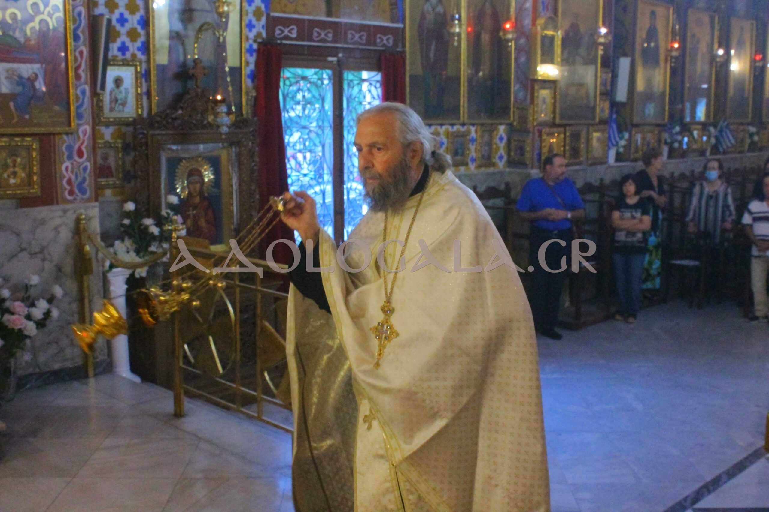 ΦΩΤΟΡΕΠΟΡΤΑΖ: Η Ιερά Λιτάνευση της Παναγίας Ταυριώτισσας στον Άγιο Γεώργιο Ταύρου