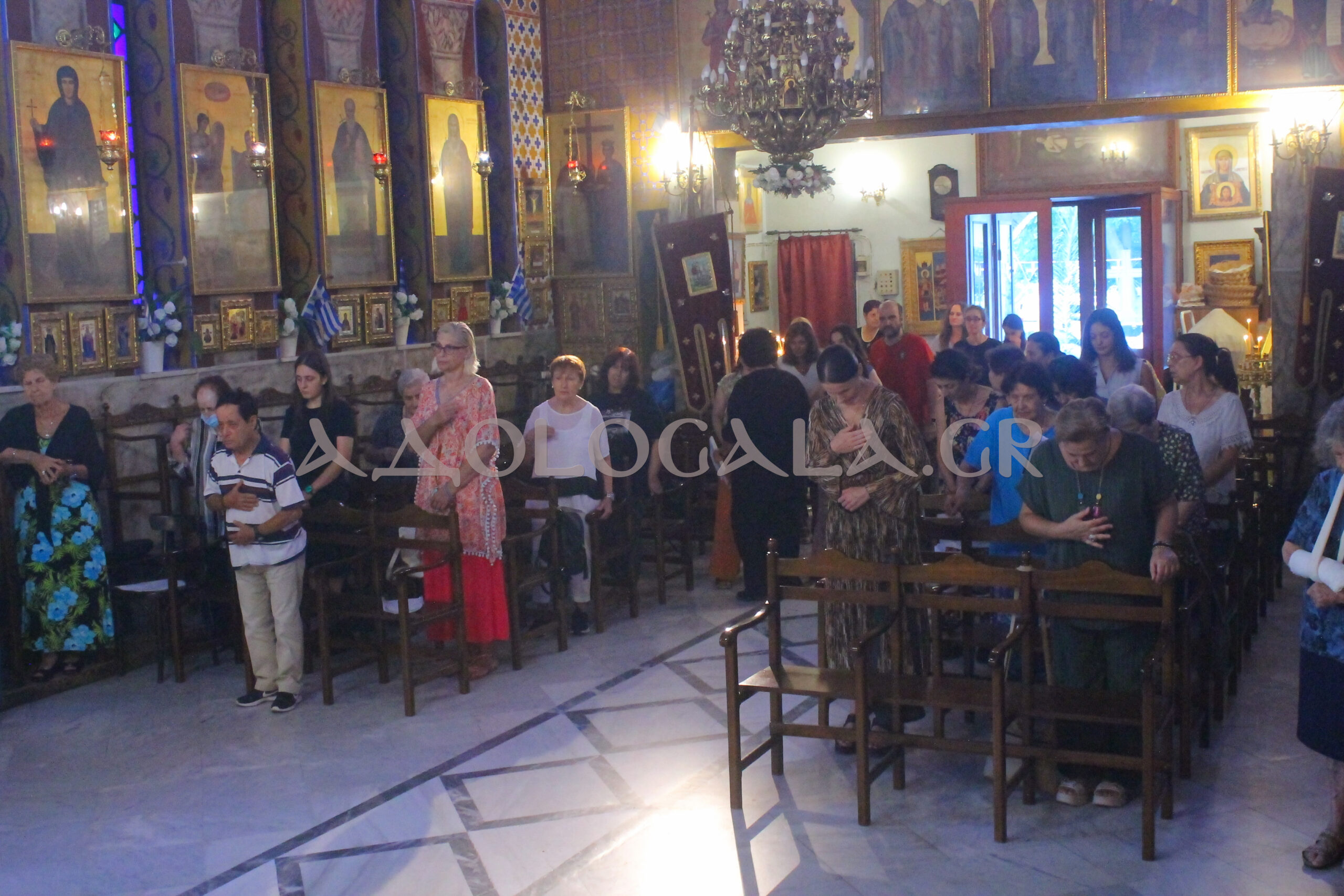 ΦΩΤΟΡΕΠΟΡΤΑΖ: Η Ιερά Λιτάνευση της Παναγίας Ταυριώτισσας στον Άγιο Γεώργιο Ταύρου