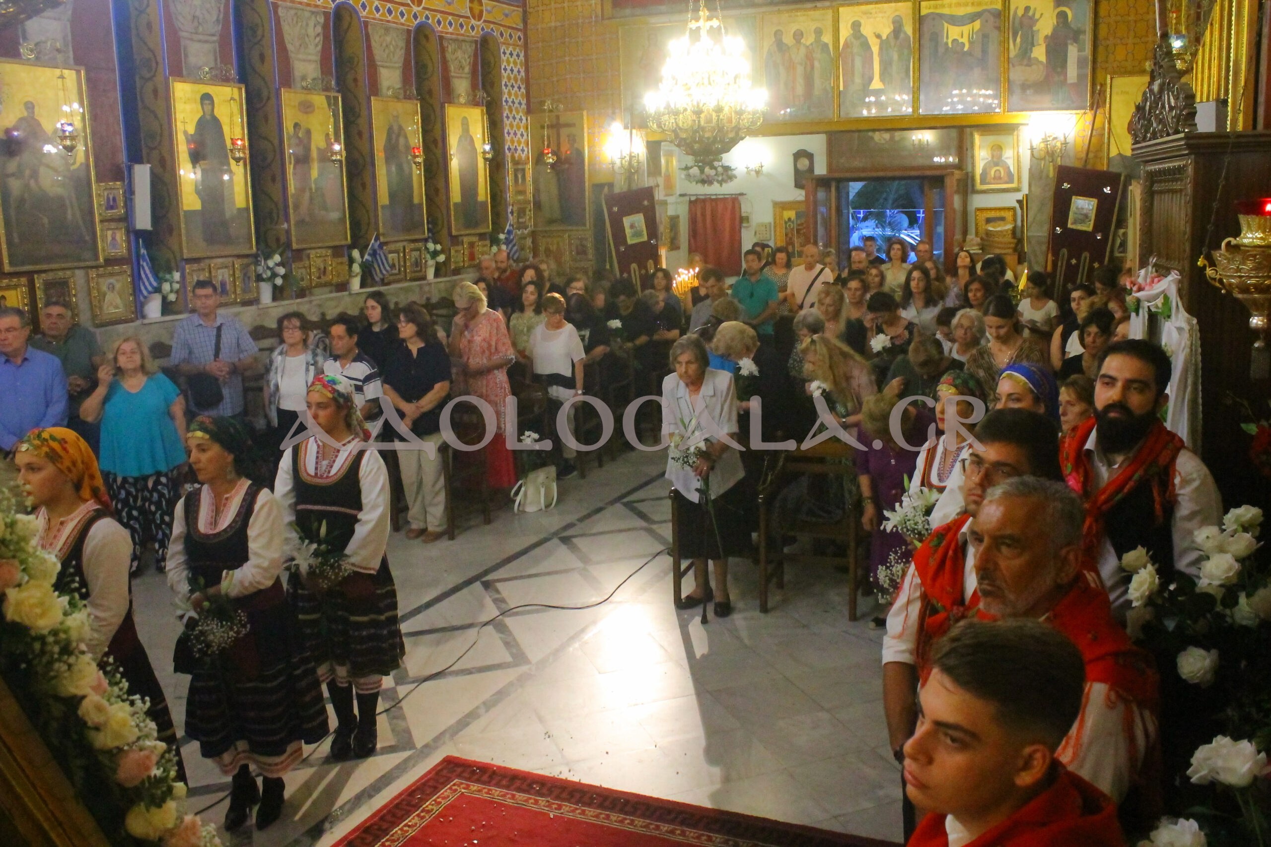 ΦΩΤΟΡΕΠΟΡΤΑΖ: Η Ιερά Λιτάνευση της Παναγίας Ταυριώτισσας στον Άγιο Γεώργιο Ταύρου