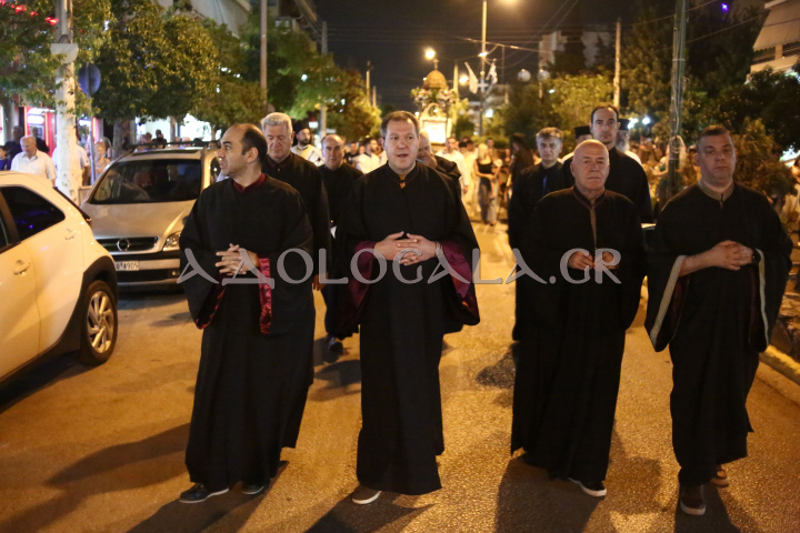 ΦΩΤΟΡΕΠΟΡΤΑΖ: Λαμπρός Αρχιερατικός Εσπερινός για την εορτή της Κοιμήσεως της Θεοτόκου στην Ηλιούπολη 