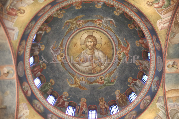 ΦΩΤΟΡΕΠΟΡΤΑΖ: Πλήθος κόσμου στην Ιερά Λιτάνευση της Εικόνας της Κοιμήσεως της Θεοτόκου στη Παναγίτσα Παλαιού Φαλήρου