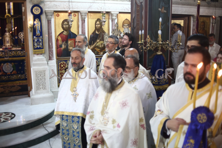 ΦΩΤΟΡΕΠΟΡΤΑΖ: Λαμπρή η Ιερά Λιτάνευση της Εικόνας της Μεταμορφώσεως στη Καλλιθέα 