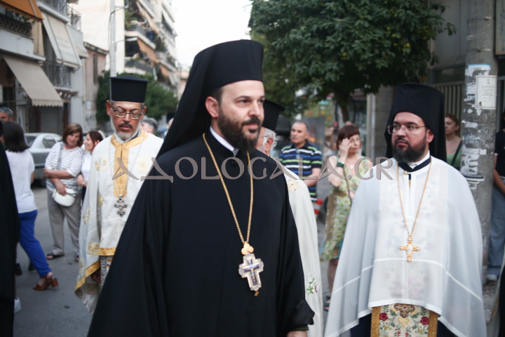 ΦΩΤΟΡΕΠΟΡΤΑΖ: Λαμπρή η Ιερά Λιτάνευση της Εικόνας της Μεταμορφώσεως στη Καλλιθέα 