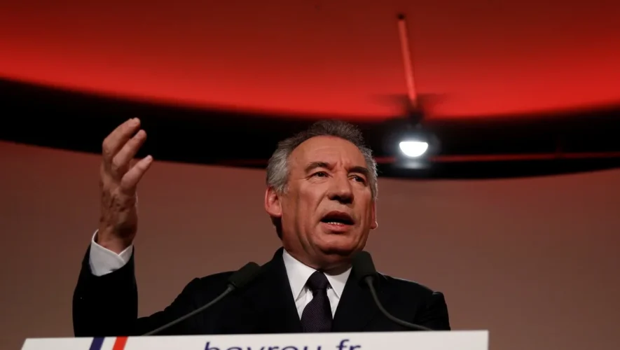 Έπεσε η Γαλλική Κυβέρνηση του Φρανσουά Μπαϊρού
