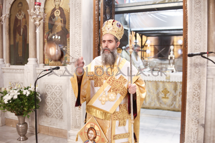Παρουσία πλήθους πιστών η πρώτη Αρχιερατική Θ. Λειτουργία του Πρωτοσύγκελου της Αρχιεπισκοπής Αθηνών, Επισκόπου Χριστουπόλεως κ. Βαρνάβα 