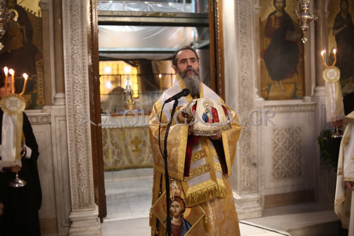 Παρουσία πλήθους πιστών η πρώτη Αρχιερατική Θ. Λειτουργία του Πρωτοσύγκελου της Αρχιεπισκοπής Αθηνών, Επισκόπου Χριστουπόλεως κ. Βαρνάβα 