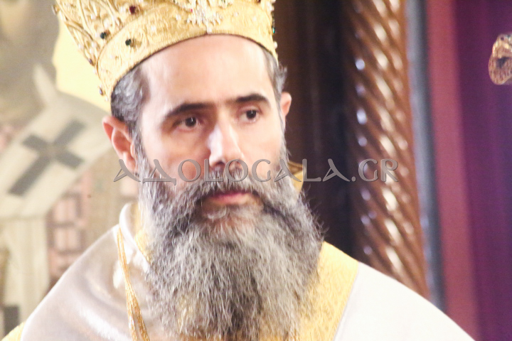 Παρουσία πλήθους πιστών η πρώτη Αρχιερατική Θ. Λειτουργία του Πρωτοσύγκελου της Αρχιεπισκοπής Αθηνών, Επισκόπου Χριστουπόλεως κ. Βαρνάβα 