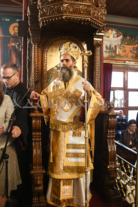 Παρουσία πλήθους πιστών η πρώτη Αρχιερατική Θ. Λειτουργία του Πρωτοσύγκελου της Αρχιεπισκοπής Αθηνών, Επισκόπου Χριστουπόλεως κ. Βαρνάβα 
