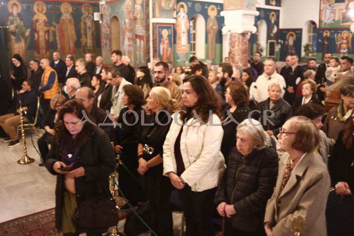 Αγία Άννη Ταύρου: Με λαμπρότητα η Ιερά Λιτάνευση της Τίμιας Χειρός της Αγίας Θεοπρομήτορος Άννης από το Άγιον Όρος, για τα 100 χρόνια από την ίδρυση της ενορίας