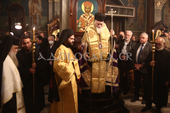 Λαμπρός εσπερινός του Αγίου Αποστόλου Ανδρέα του Πρωτοκλήτου στο Γηροκομείο Αθηνών (Εικόνες)