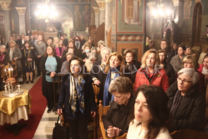Λαμπρός εσπερινός του Αγίου Αποστόλου Ανδρέα του Πρωτοκλήτου στο Γηροκομείο Αθηνών (Εικόνες)