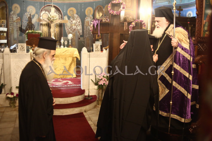 Λαμπρός εσπερινός του Αγίου Αποστόλου Ανδρέα του Πρωτοκλήτου στο Γηροκομείο Αθηνών (Εικόνες)