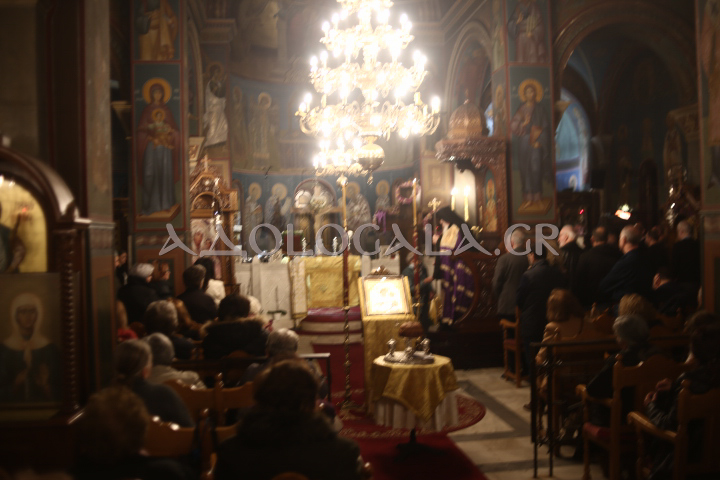 Λαμπρός εσπερινός του Αγίου Αποστόλου Ανδρέα του Πρωτοκλήτου στο Γηροκομείο Αθηνών (Εικόνες)