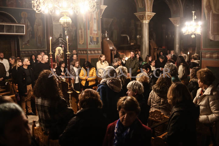 Αγρυπνία της εορτής των Χριστουγέννων στον Άγιο Ανδρέα Γηροκομείου Αθηνών (Εικόνες)