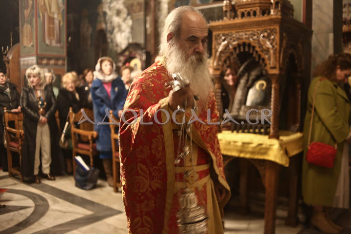 Αγρυπνία της εορτής των Χριστουγέννων στον Άγιο Ανδρέα Γηροκομείου Αθηνών (Εικόνες)