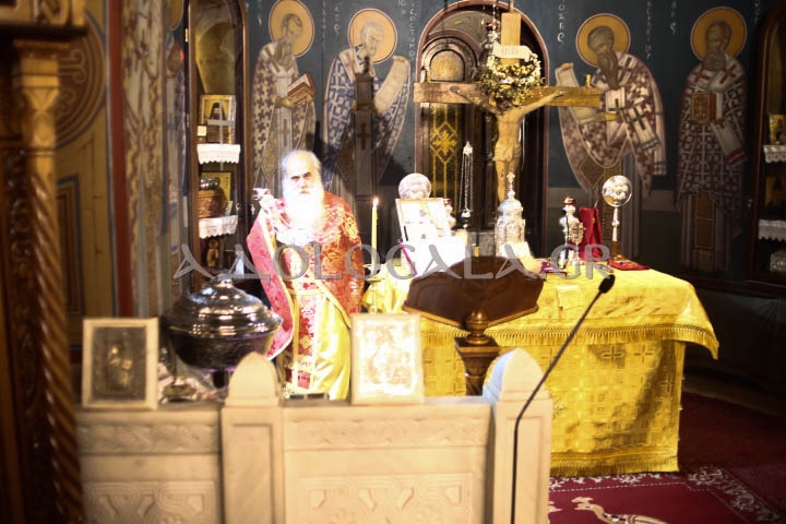Αγρυπνία της εορτής των Χριστουγέννων στον Άγιο Ανδρέα Γηροκομείου Αθηνών (Εικόνες)