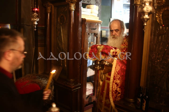 Αγρυπνία της εορτής των Χριστουγέννων στον Άγιο Ανδρέα Γηροκομείου Αθηνών (Εικόνες)