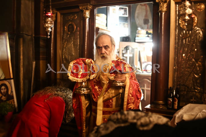 Αγρυπνία της εορτής των Χριστουγέννων στον Άγιο Ανδρέα Γηροκομείου Αθηνών (Εικόνες)