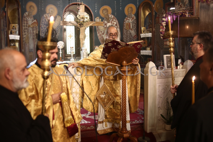 Ο Ιερός Ναός του Αγίου Αποστόλου και Πρωτοκλήτου Ανδρέα Γηροκομείου Αθηνών τίμησε τον Προστάτη του (Εικόνες) 