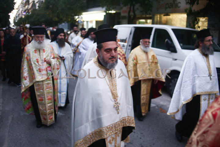 Χριστουπόλεως Βαρνάβας: Έχουμε ανάγκη από ανθρώπους που αγαπούν τον Θεό, σε μία εποχή που αυτά τα βάζει σε δεύτερη μοίρα - Τελέστηκε η Ιερά Λιτάνευση της Εικόνας του Αγίου Ελευθερίου στο Γκύζη (Εικόνες)