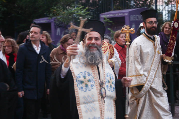 Χριστουπόλεως Βαρνάβας: Έχουμε ανάγκη από ανθρώπους που αγαπούν τον Θεό, σε μία εποχή που αυτά τα βάζει σε δεύτερη μοίρα - Τελέστηκε η Ιερά Λιτάνευση της Εικόνας του Αγίου Ελευθερίου στο Γκύζη (Εικόνες)