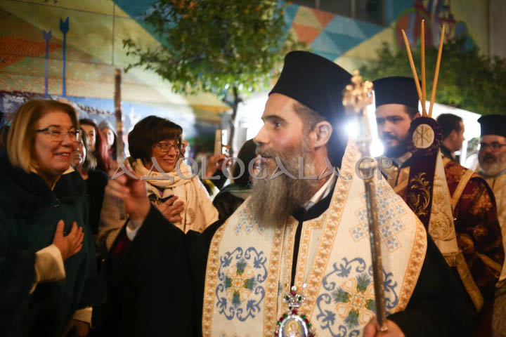 Χριστουπόλεως Βαρνάβας: Έχουμε ανάγκη από ανθρώπους που αγαπούν τον Θεό, σε μία εποχή που αυτά τα βάζει σε δεύτερη μοίρα - Τελέστηκε η Ιερά Λιτάνευση της Εικόνας του Αγίου Ελευθερίου στο Γκύζη (Εικόνες)