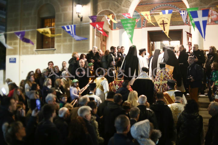 Χριστουπόλεως Βαρνάβας: Έχουμε ανάγκη από ανθρώπους που αγαπούν τον Θεό, σε μία εποχή που αυτά τα βάζει σε δεύτερη μοίρα - Τελέστηκε η Ιερά Λιτάνευση της Εικόνας του Αγίου Ελευθερίου στο Γκύζη (Εικόνες)